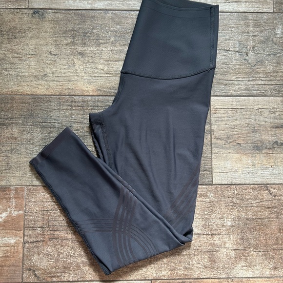 Fanka Dark Grey Reversible Wear 7/8 Length Leggings - Picture 1 of 5